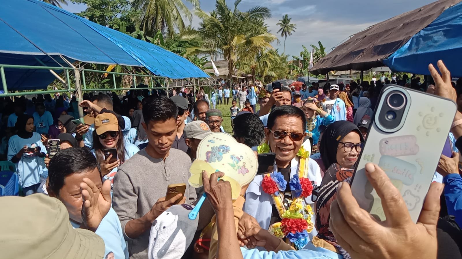 Masyarakat Buton Utara Harap ASR-Hugua Perhatikan Infrastruktur Jalan Saat Kampanye di Kulisusu